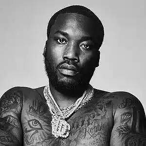 Picture for song 'Herredia' by artist '8 Section'