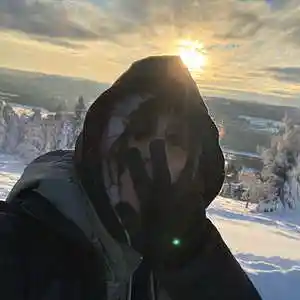 Picture for song 'Ripsquad x Bladee x Yung Lean type beat "Fade Away' by artist 'burnout beatz'