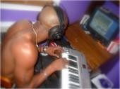 Picture for song '11-15-6010 Hot Track Tehuti Tha Sage 615-596-9782' by artist 'Tehuti Tha Sage'