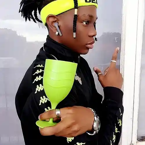 Picture for song 'Check My Dream' by artist 'Hueg Zee'