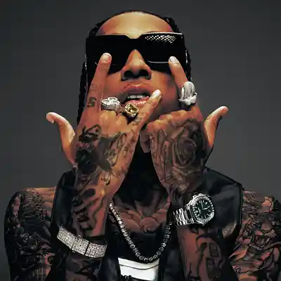 Picture for song 'Happy Birthday (Buy 1 Get 10 Free)' by artist 'Kontraa'