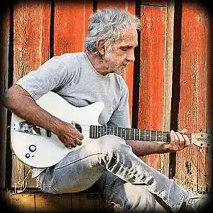 Picture for song 'Cajun Moon (w/Paul Gorman)' by artist 'Chris Baker'