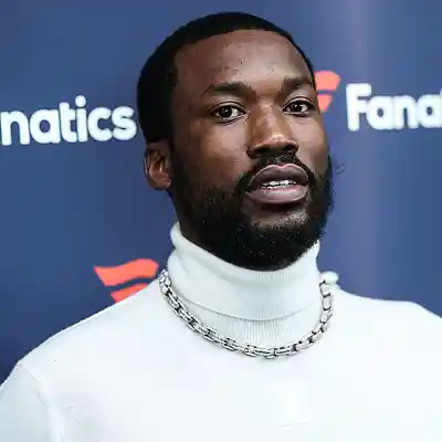 Picture for song 'Put Life Into It / Meek Mill x Fridayy Type Beat' by artist 'Chuck The Producer'