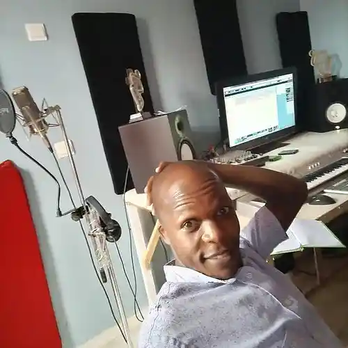 Artist picture
