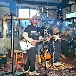 Picture for song '123 Taproom Jam: Hypcollector w/ Joe Vanzant' by artist 'paul gorman and the hypnotist collectors'