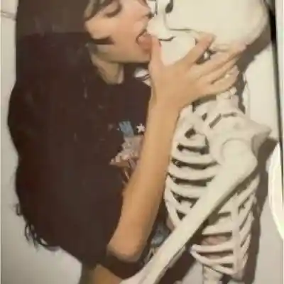 Picture for song 'Broken Love' by artist 'D.Jebar'