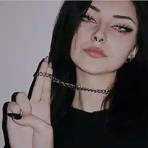 Picture for song 'GUCCI' by artist 'Revy'