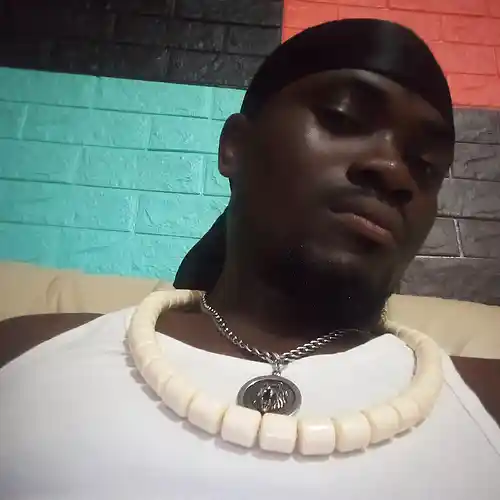 Picture for song 'diroko-street' by artist 'Marrio gc'