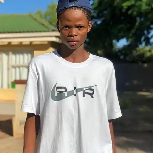 Picture for song 'Pelo Txa Lehloyo' by artist 'ReLaugh Rsa'