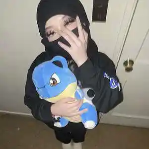 Picture for song 'Yvngxchris type beat "Goth Bitch pt 2"' by artist 'prod. Hot Wings Cola'