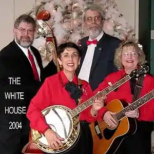 Picture for song 'Christmas in Killarney.mp3' by artist 'The Lite Side'