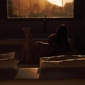 Picture for song 'SMOOTH GUITAR RNB - Waiting You (ft.XL EAGLE)' by artist 'ShawtyChrisBeatz'