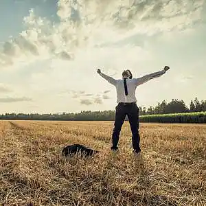 Picture for song 'OVER NOW' by artist 'Bloonoise'