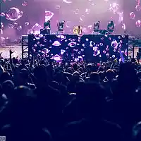 Picture for song 'Keeep Movin' by artist 'to92beats'