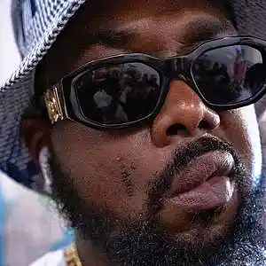 Picture for song 'liker (BUY 1 GET 1 FREE)' by artist '2heads'