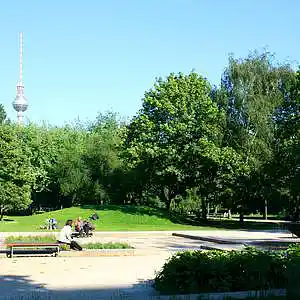 Picture for song 'Berlin Summer 2005' by artist 'TechLo'