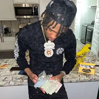 Picture for song 'Rio Da Yung OG x Babyfxce E Type Beat - 2 Much' by artist '8xbeatz'