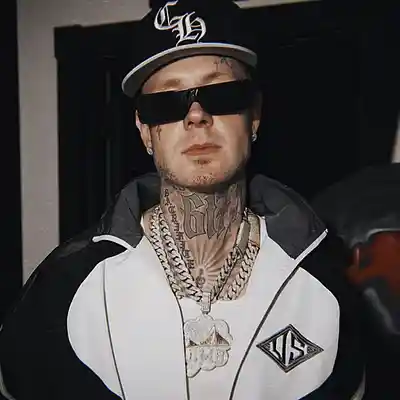 Picture for song 'Life In The City / Millyz Type Beat (2 For 1)' by artist 'Buckroll'