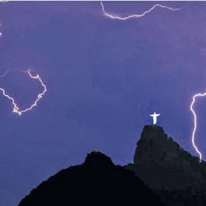 Picture for song 'lightning bolt - ksuave type beat' by artist 'prod.allyd'