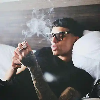 Picture for song '"YA NO ESTAS" Luar La L x Roa Type Beat' by artist 'Suak La Magia'