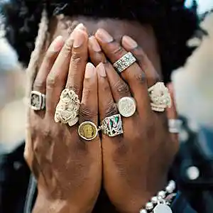 Picture for song 'DOTS' by artist '8 Section'