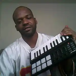 Picture for song 'DJ V. CHOSE - LA LA LA LA' by artist 'REAL GETTA BEATZ STREET'