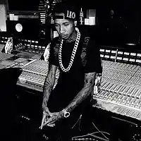 Picture for song 'Beverly Hills Trap' by artist 'QMarkProductions'