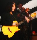 Picture for song 'Maca Vermelha' by artist 'Patricia Mello'