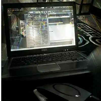 Picture for song 'FREE DA SQUAD! **BANGER** @Cap_Checkz' by artist 'Juvie Escobar'