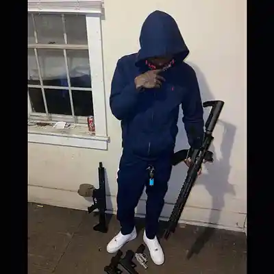 Picture for song '"Black And Yellow" - BUY 2 GET 1 FREE' by artist 'prodleavz'