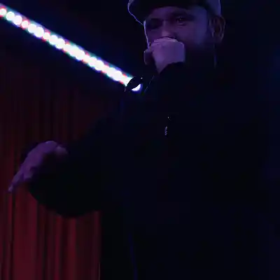 Picture for song 'D-Fish - Hoge Dosis' by artist 'Pimmetje de Wilde (D-Fish)'