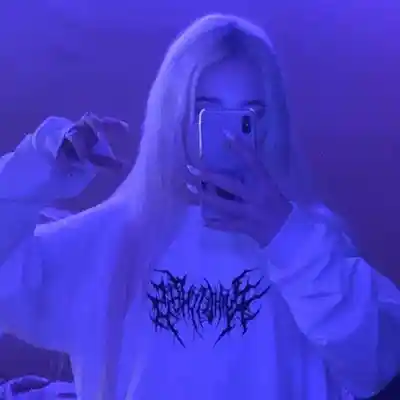 Picture for song '(FREE) Juice wrld Type (BUY 1 GET 4 FREE) [1]' by artist 'RCR beats'