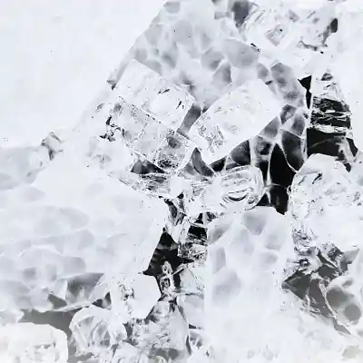 Picture for song 'thin ice' by artist '100Music'