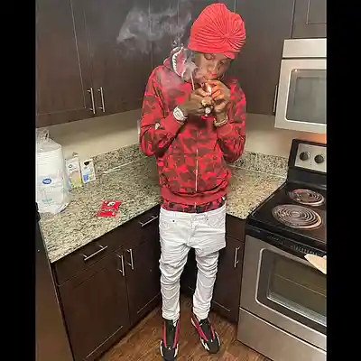 Picture for song '"Hit Em Up" - BUY 2 GET 1 FREE' by artist 'prodleavz'