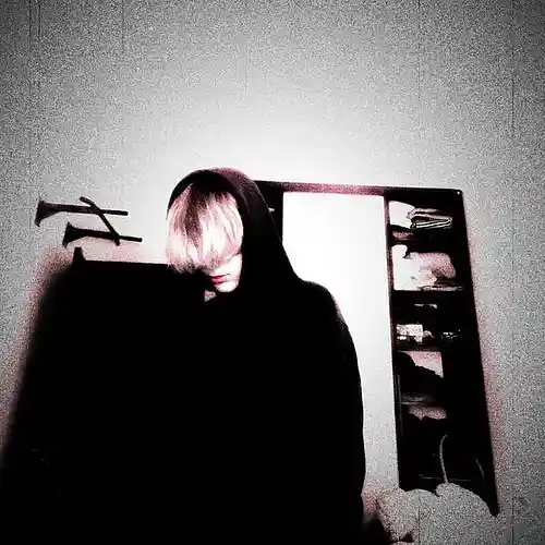 Picture for song 'Desol' by artist 'Dvadcatka'