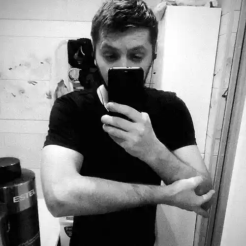 Picture for song 'PoHuIsT' by artist 'PoHuIsT'