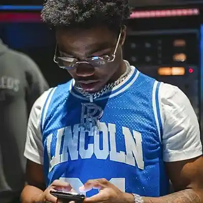 Picture for song 'Dress It Up [1]' by artist 'RicandThadeus'