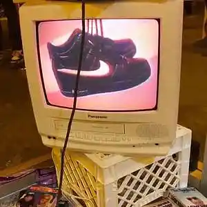 Picture for song 'Broad' by artist 'prod. enzo'