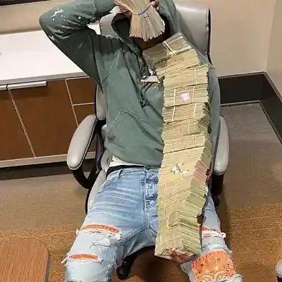 Picture for song 'Rio Da Yung OG x Babyfxce E Type Beat - Minute' by artist '8xbeatz'