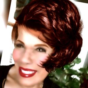 Picture for song 'Loner (Golden 2)' by artist 'Ivy Rose R'
