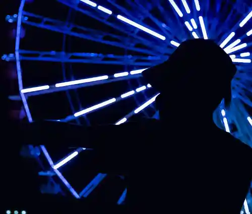 Picture for song 'Darkkk' by artist 'lightfall'