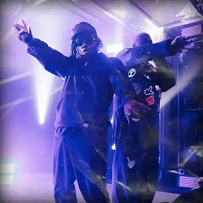 Picture for song 'SQUEEZE - Trap Type Beat' by artist 'neyoooo36'