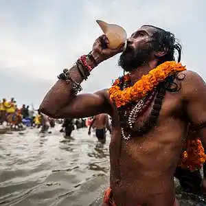 Picture for song 'kumbmela' by artist 'BARIBABA'