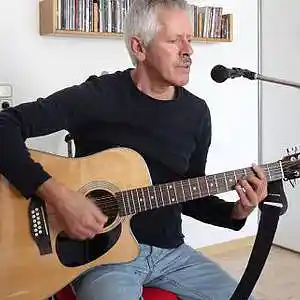Picture for song 'Joy' by artist 'Bernd Harmsen'