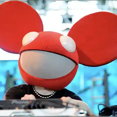 Picture for song '02 The Weekend-(Type)-Heath Stone Original (WAV)' by artist 'DJ Kryptonite'