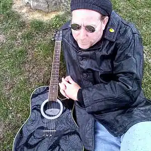 Picture for song 'Smile' by artist 'BAMIL'