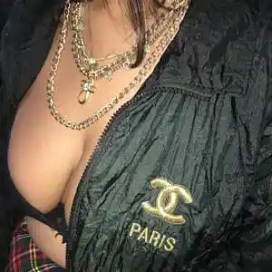 Picture for song 'HENNESSY' by artist 'Karim Beatz'