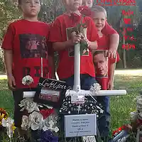 Picture for song 'Gone In Smoke - And I I( I Know)' by artist 'Tony 2 Much'