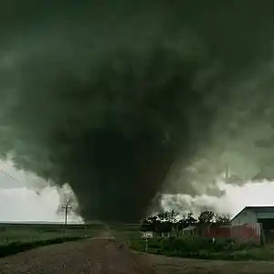 Picture for song 'chaotic' by artist 'mikkniko'