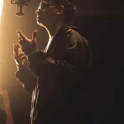Song picture